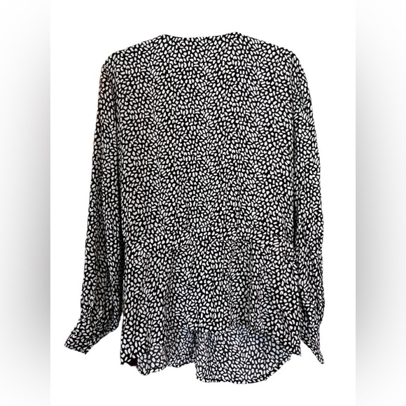 Talbots Faux Wrap Leopard Print Blouse in Black and White 3XLP Petite - Picture 3 of 6